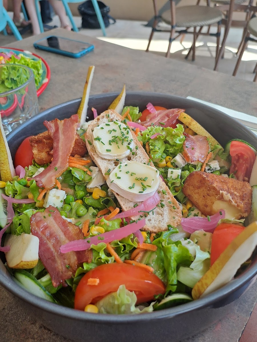 Oscar Café Photos 2